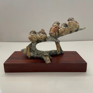 Giuseppe Tagliar Italy RARE Porcelain 5 Sparrow Birds on a Branch 5" long EUC